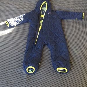 Patagonia Puff-Ball Reversible Bunting